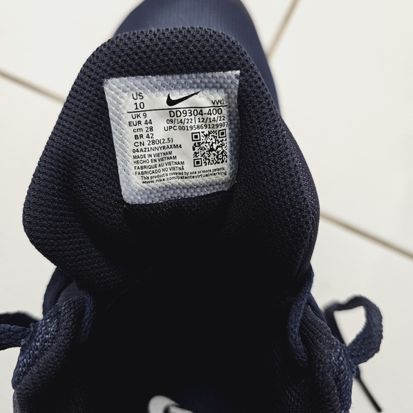 NWOT Nike Renew Elevate 3 Navy Blue Sneakers Trainers Sz 10 - Picture 8 of 11